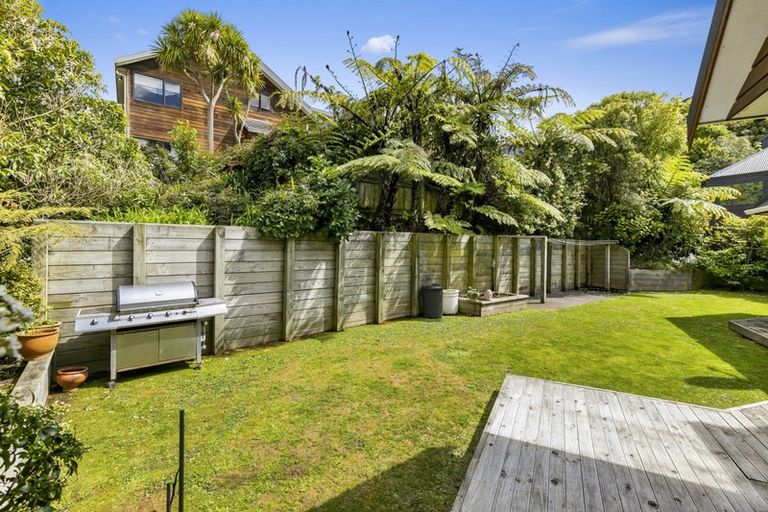 Photo of property in 5 Avonlea Grove, Belmont, Lower Hutt, 5010