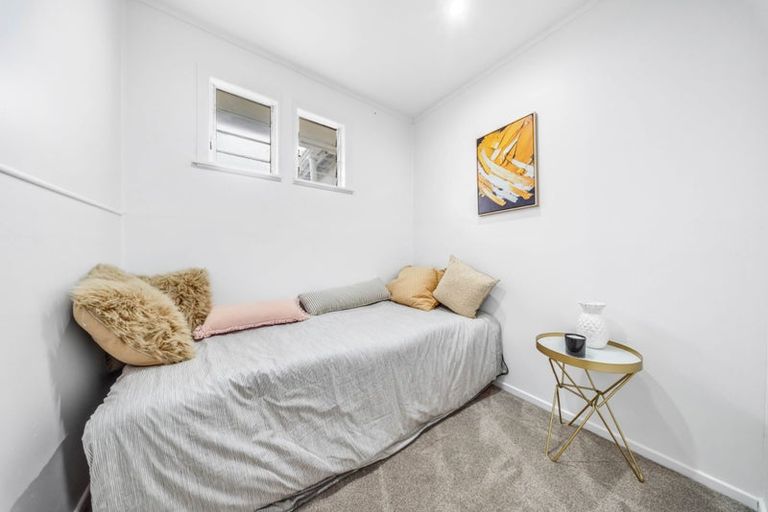 Photo of property in 63 Smiths Avenue, Papakura, 2110