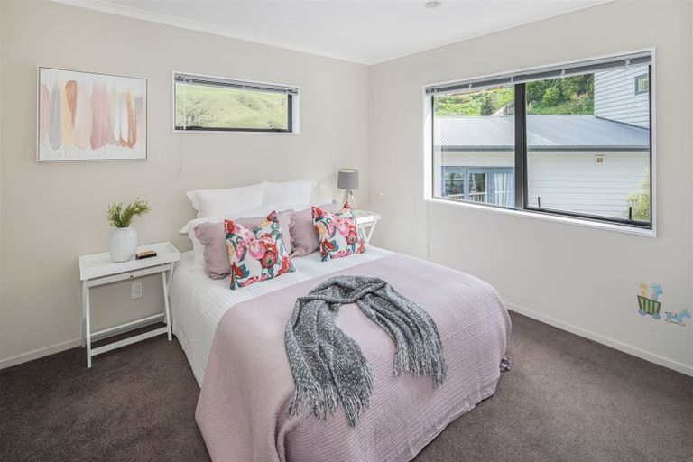 Photo of property in 11a Mauldeth Terrace, Churton Park, Wellington, 6037