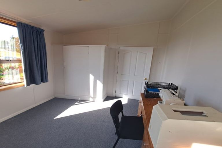 Photo of property in 76 Essex Street, Balclutha, 9230