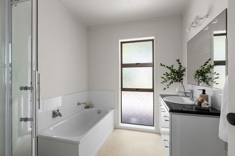 Photo of property in 230a Beach Road, Campbells Bay, Auckland, 0630