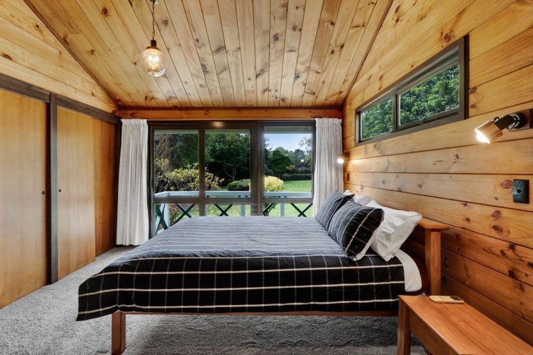 Photo of property in 65 Veale Road, Ridgewood, New Plymouth, 4371