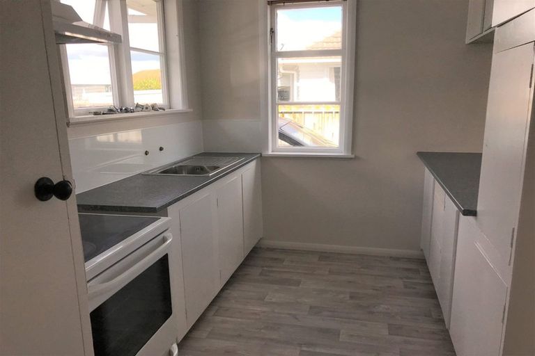 Photo of property in 12 Willis Street, Bader, Hamilton, 3206