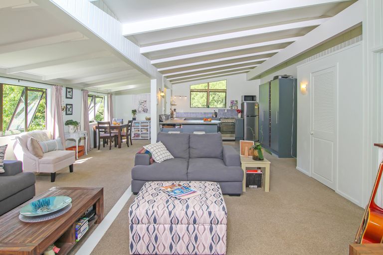 Photo of property in 45 Wiroa Road, Kerikeri, 0293