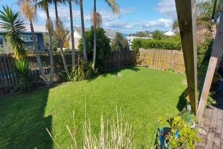 Photo of property in 145 Deep Creek Road, Torbay, Auckland, 0630