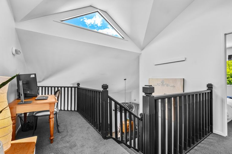 Photo of property in 9 Spruce Close, Alexandra, 9320