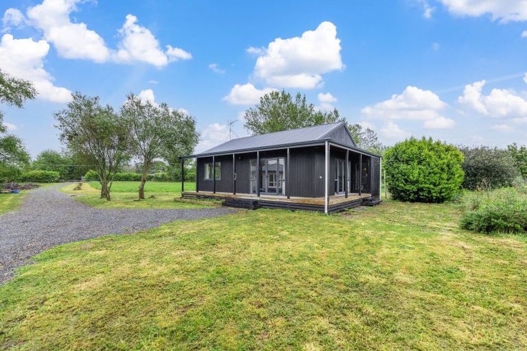 Photo of property in 16 Eureka Road, Eureka, Hamilton, 3287