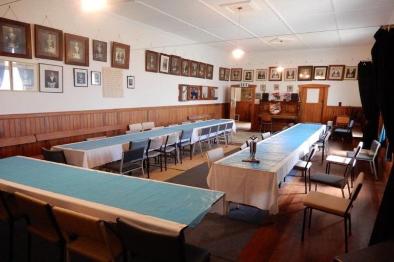 Photo of property in 16 Rangauri Street, Manaia, 4612