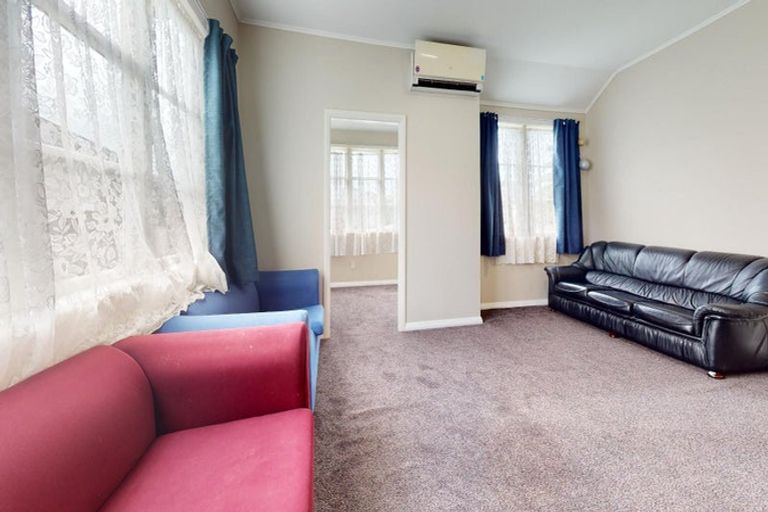 Photo of property in 30 Millar Street, Terrace End, Palmerston North, 4410