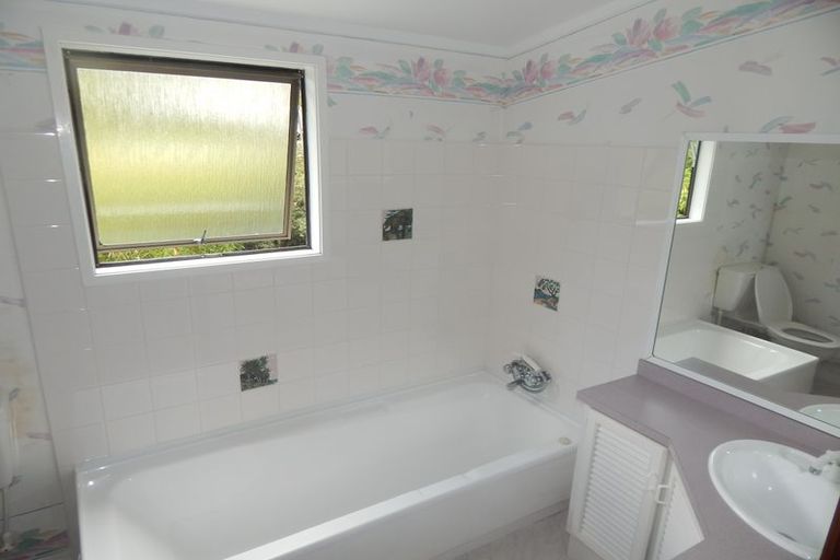 Photo of property in 16 Kennedy Street, Opua, 0200