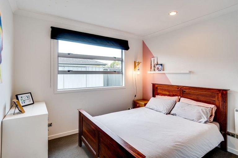 Photo of property in 18 Palliser Place, Poraiti, Napier, 4112