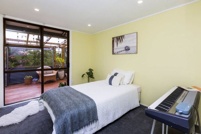 Photo of property in 33 Fraser Street, Wainuiomata, Lower Hutt, 5014