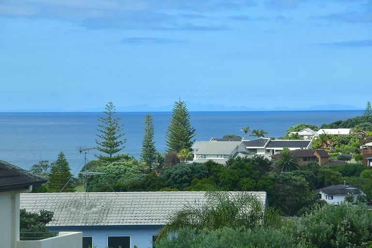 Photo of property in 27 Mariner Drive, Gulf Harbour, Whangaparaoa, 0930