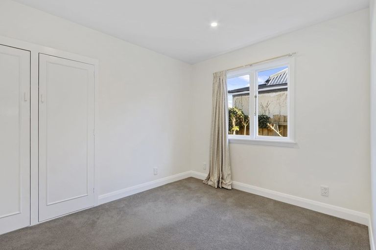 Photo of property in 116 Riverlaw Terrace, Saint Martins, Christchurch, 8022