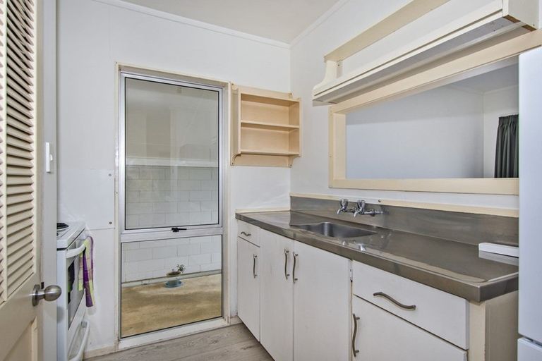 Photo of property in 49b Old Onerahi Road, Onerahi, Whangarei, 0110