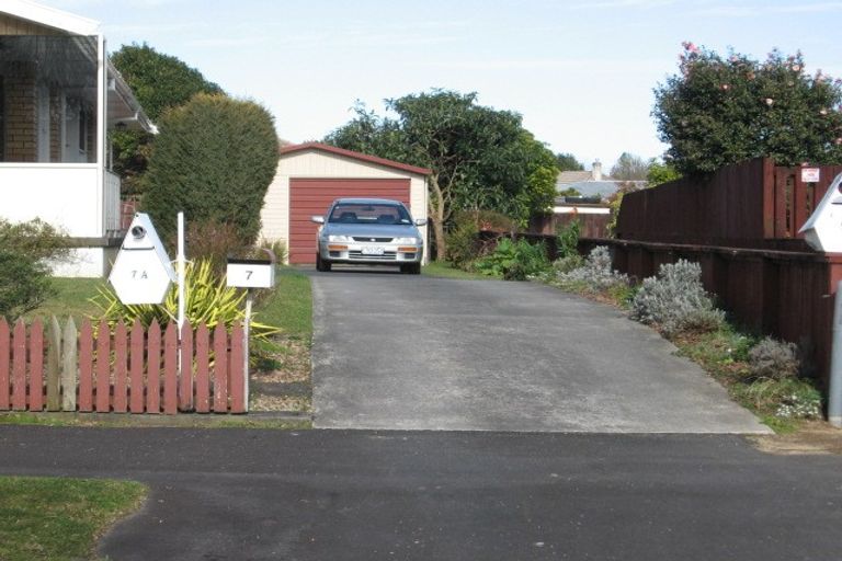 Photo of property in 7 Kensington Place, Fairfield, Hamilton, 3214