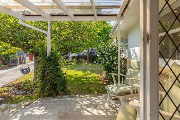 Photo of property in 12 Taverner Street, Carterton, 5713