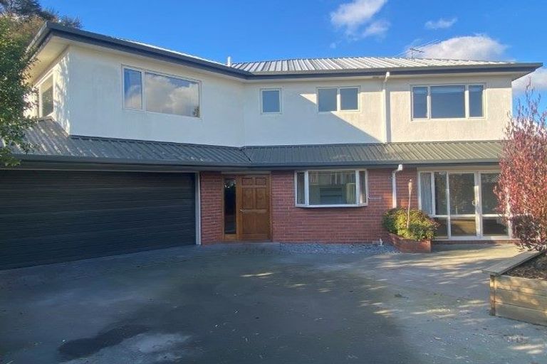 Photo of property in 68a Memorial Avenue, Ilam, Christchurch, 8053