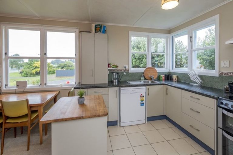 Photo of property in 61 Grey Street, Shannon, 4821