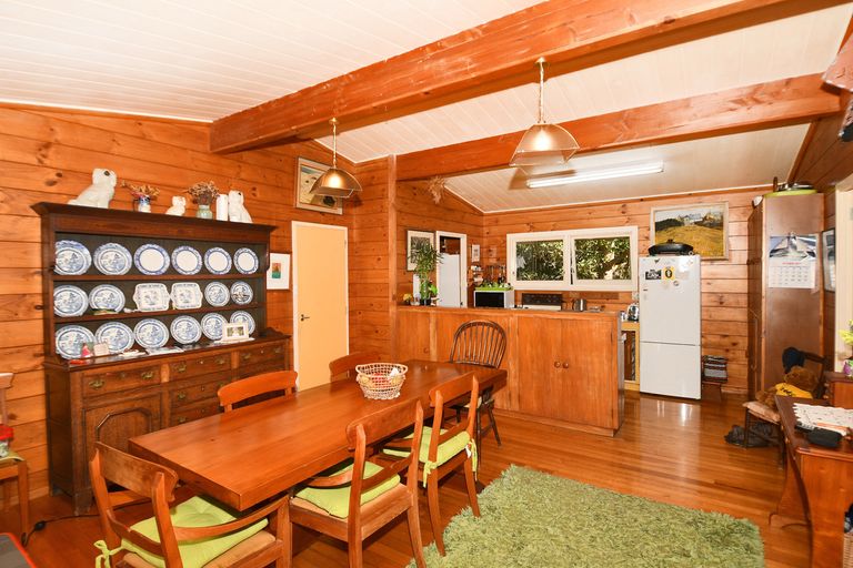 Photo of property in 61 Goat Island Road, Leigh, 0985