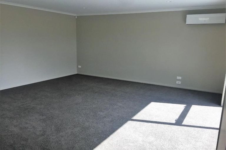 Photo of property in 35 Hanlow Place, Pyes Pa, Tauranga, 3112