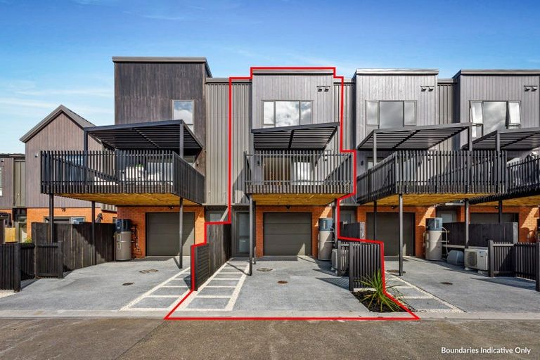 Photo of property in 50 Wallace Road, Hobsonville, Auckland, 0616