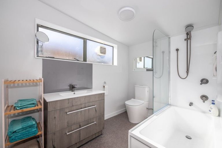 Photo of property in 55 Romilly Street, Westport, 7825