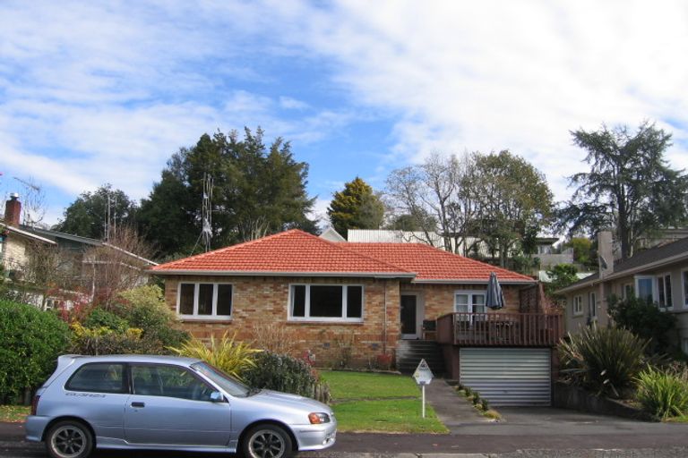 Photo of property in 11 Ann Street, Beerescourt, Hamilton, 3200