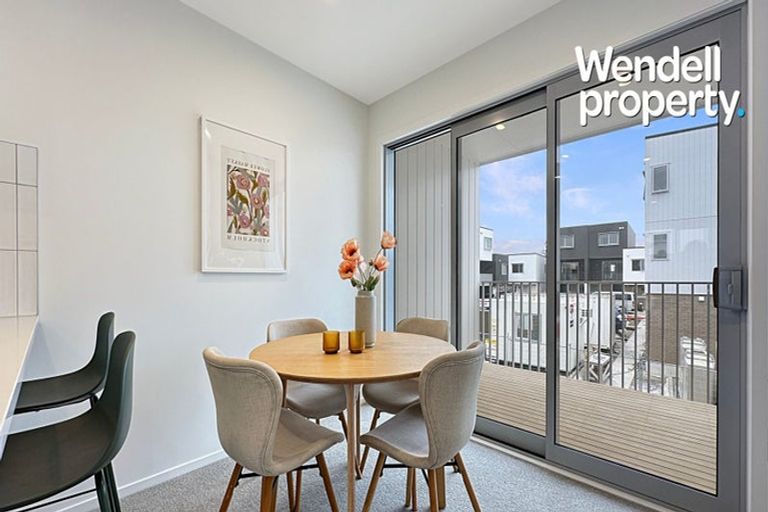 Photo of property in 31 Ngae Place, Mangere East, Auckland, 2024