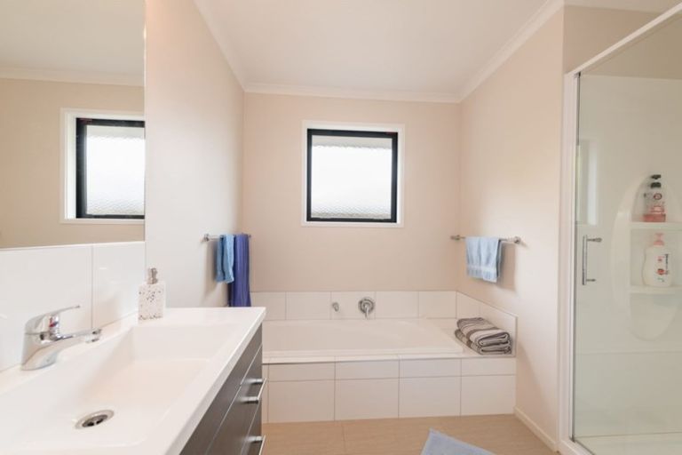 Photo of property in 15 Ernest Place, Brightwater, 7022