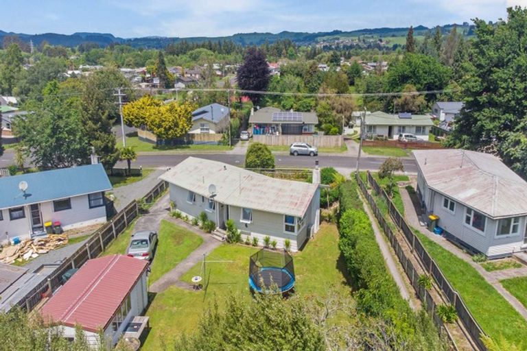 Photo of property in 24 Lisa Crescent, Mangakakahi, Rotorua, 3015
