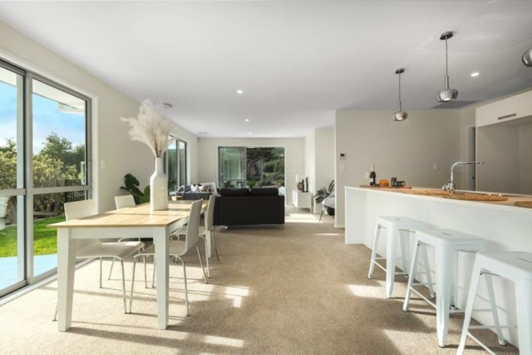 Photo of property in 31a Gray Street, Pukerua Bay, 5026