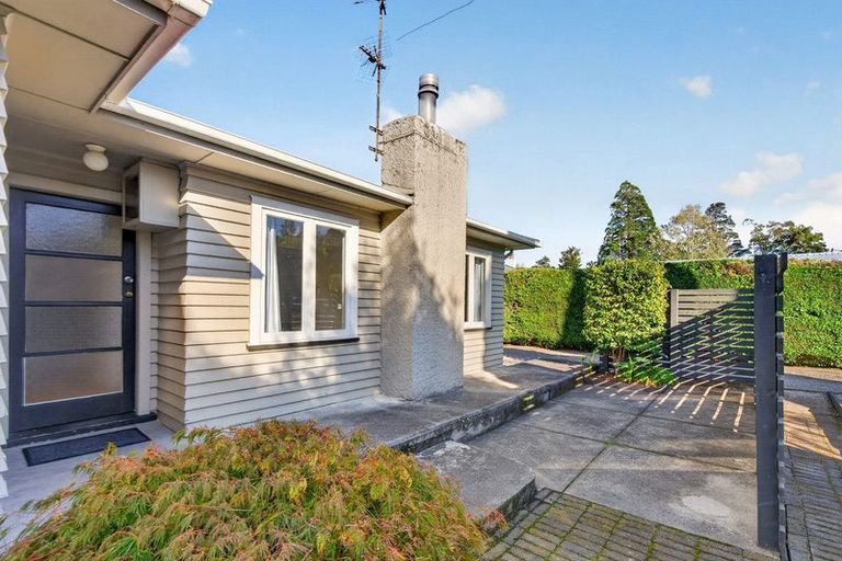 Photo of property in 33 Hillcrest Street, Solway, Masterton, 5810