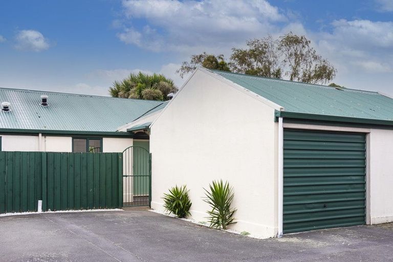 Photo of property in 4/238 Stanmore Road, Richmond, Christchurch, 8013