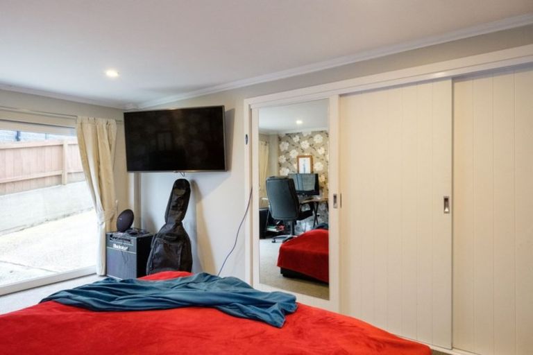 Photo of property in 52 Elwyn Crescent, Green Island, Dunedin, 9018