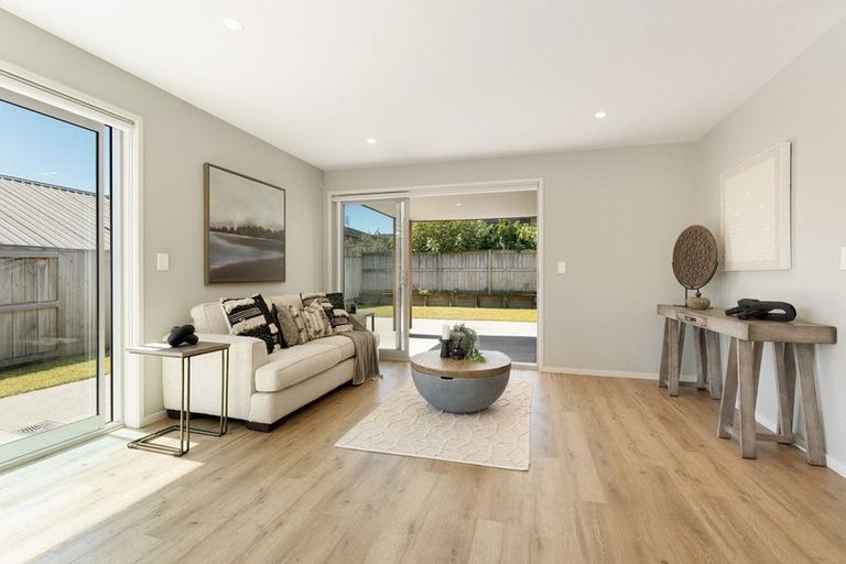 Photo of property in 17 Puhirake Crescent, Pyes Pa, Tauranga, 3112