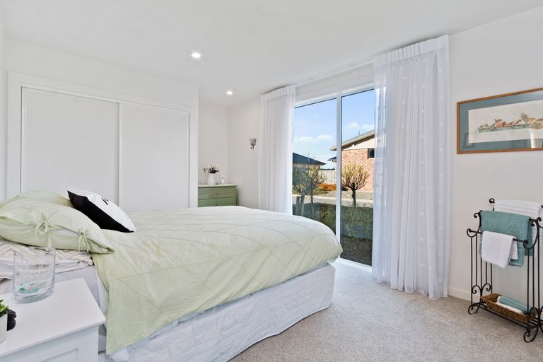 Photo of property in 42 Infinity Drive, Pegasus, 7612