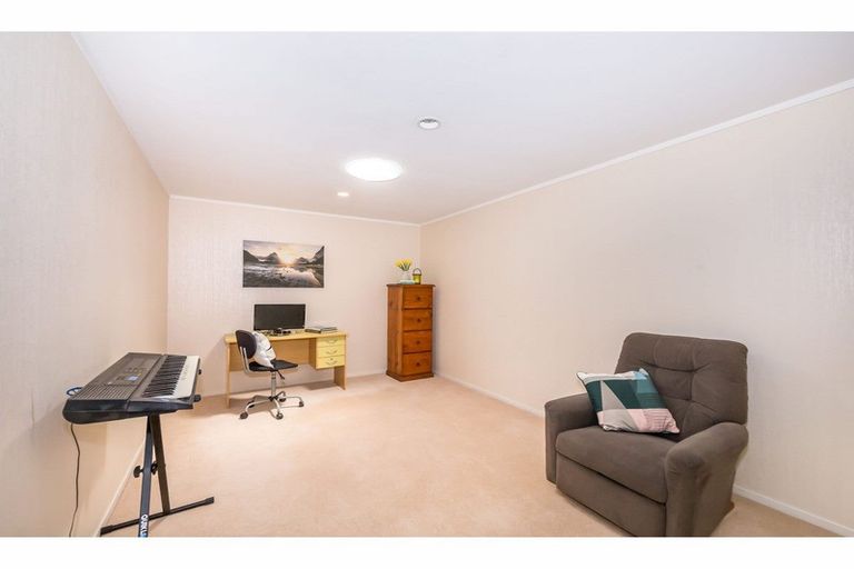 Photo of property in 35 Motutapu Avenue, Manly, Whangaparaoa, 0930