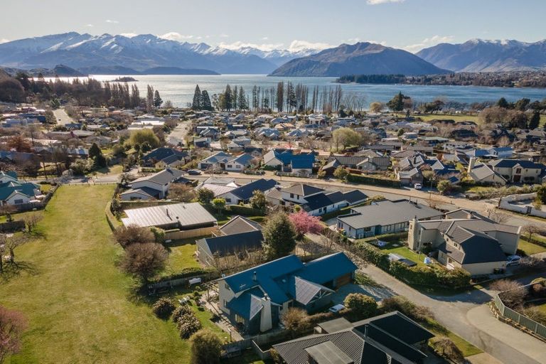 Photo of property in 27 Willowridge, Wanaka, 9305