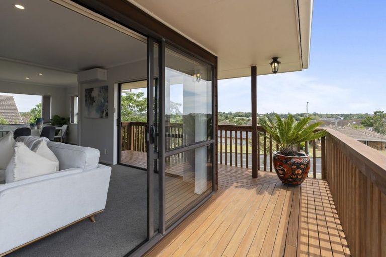 Photo of property in 70 Aberfeldy Avenue, Highland Park, Auckland, 2010