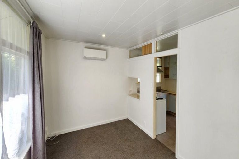 Photo of property in 32ab Old South Road, Okato, 4335