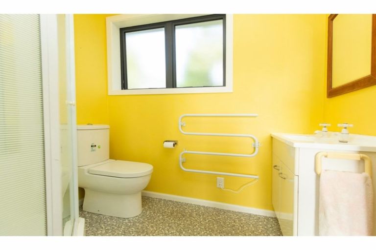 Photo of property in 6 Sundown Avenue, Manly, Whangaparaoa, 0930