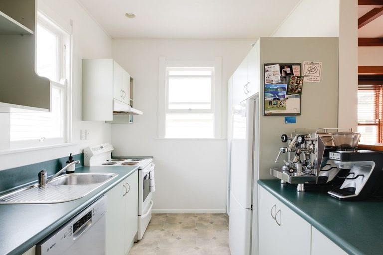 Photo of property in 108 Whitaker Street, Whataupoko, Gisborne, 4010