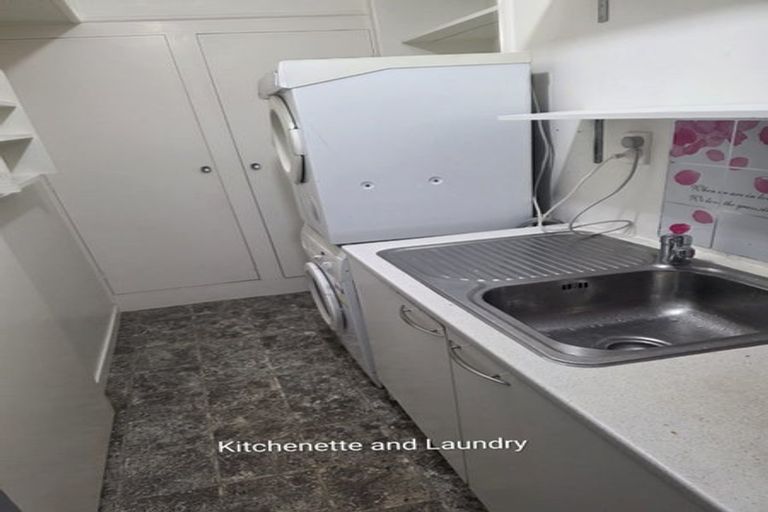 Photo of property in 93 Coronation Road, Hillcrest, Auckland, 0627