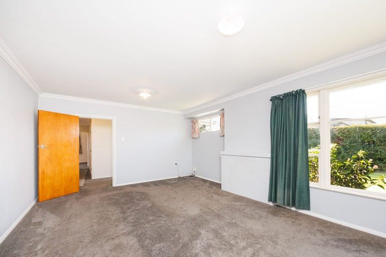 Photo of property in 90 Wood Street, Takaro, Palmerston North, 4410