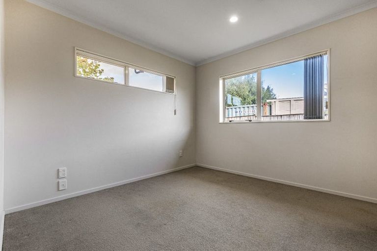 Photo of property in 3 Reefton Place, Flat Bush, Auckland, 2019