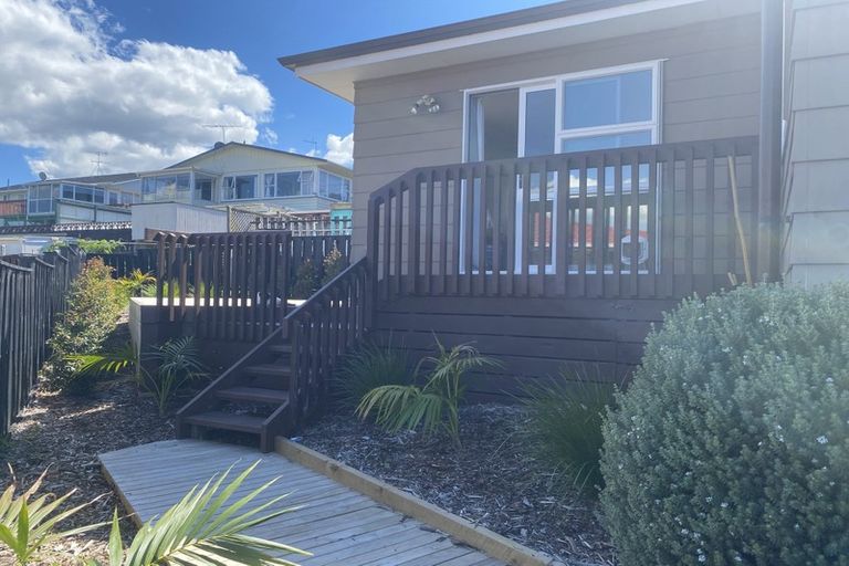 Photo of property in 77a Lynden Avenue, Hillcrest, Auckland, 0627