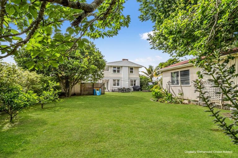 Photo of property in 20 Clark Street, Levin, 5510