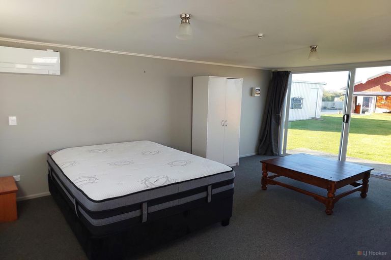 Photo of property in 10 Studholme Street, Waimate, 7924