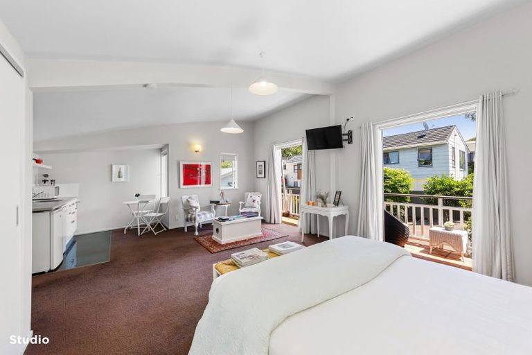 Photo of property in 33 Pencarrow Avenue, Epsom, Auckland, 1023